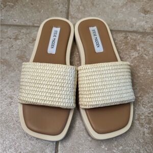 Steve Madden Women's Woven Cream Slide Sandals